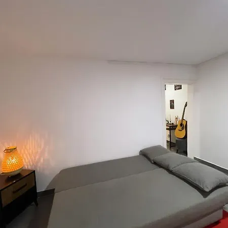 Apartment Or Family *